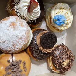 user provided Aroma Kosher Market & Catering photo