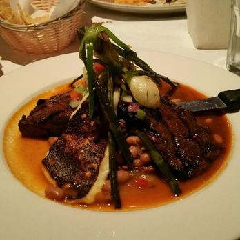 Mas Alla Del Sol - Carne mas alla del sol ($28.95) - grilled skirt steak, chile morita-tomato sauce, frijoles borrachos, seared panela cheese, avocado relish - Mexican Near Me - Chicago, Illinois
