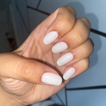 Zr Nail Place On 78 - Small bubble on my thumb nails. Also, I asked for an almond shape and this is more of a round shape. - Nail Salons Near Me - Jackson Heights, New York Zr Nail Place On 78 - Small bubble on my thumb nails. Also, I asked for an almond shape and this is more of a round shape. - Nail Salons Near Me - Jackson Heights, New York