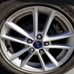 Hollister Carwash - Do NOT wash your car there! See the pics please
