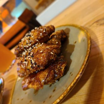 B House - "Garlic Soy" wings, delicious!!!!! - Asian Fusion Near Me - Vancouver, British Columbia