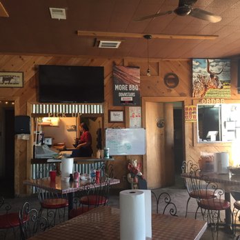 Pody's BBQ - Margaret Franco and the Campos family will make sure you feel welcome at Pody's BBQ! - Barbeque Near Me - Pecos, Texas