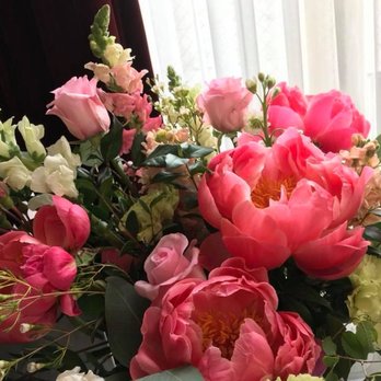 Bloom In Box - Florists Near Me - La Palma, California