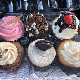 Dozen Assorted Cupcakes