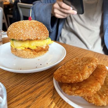 Sunday In Brooklyn - Egg & Cheese Sandwich with Hash Browns - New American Near Me - Brooklyn, New York Sunday In Brooklyn - Egg & Cheese Sandwich with Hash Browns - New American Near Me - Brooklyn, New York