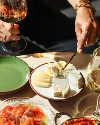 Folia Bar & Kitchen by null