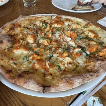 Peel Wood Fired Pizza - Garlic Chicken Pizza - Pizza Near Me - O'Fallon, Illinois Peel Wood Fired Pizza - Garlic Chicken Pizza - Pizza Near Me - O'Fallon, Illinois