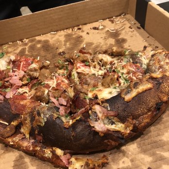 BJ's Restaurant & Brewhouse - BURNED AND GROSS - Pizza Near Me - Plano, Texas