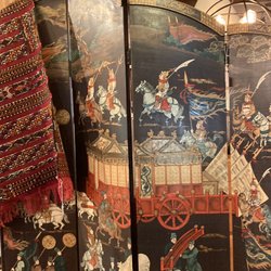 Micanopy Outpost - Really nice Asian screen over 6 feet tall