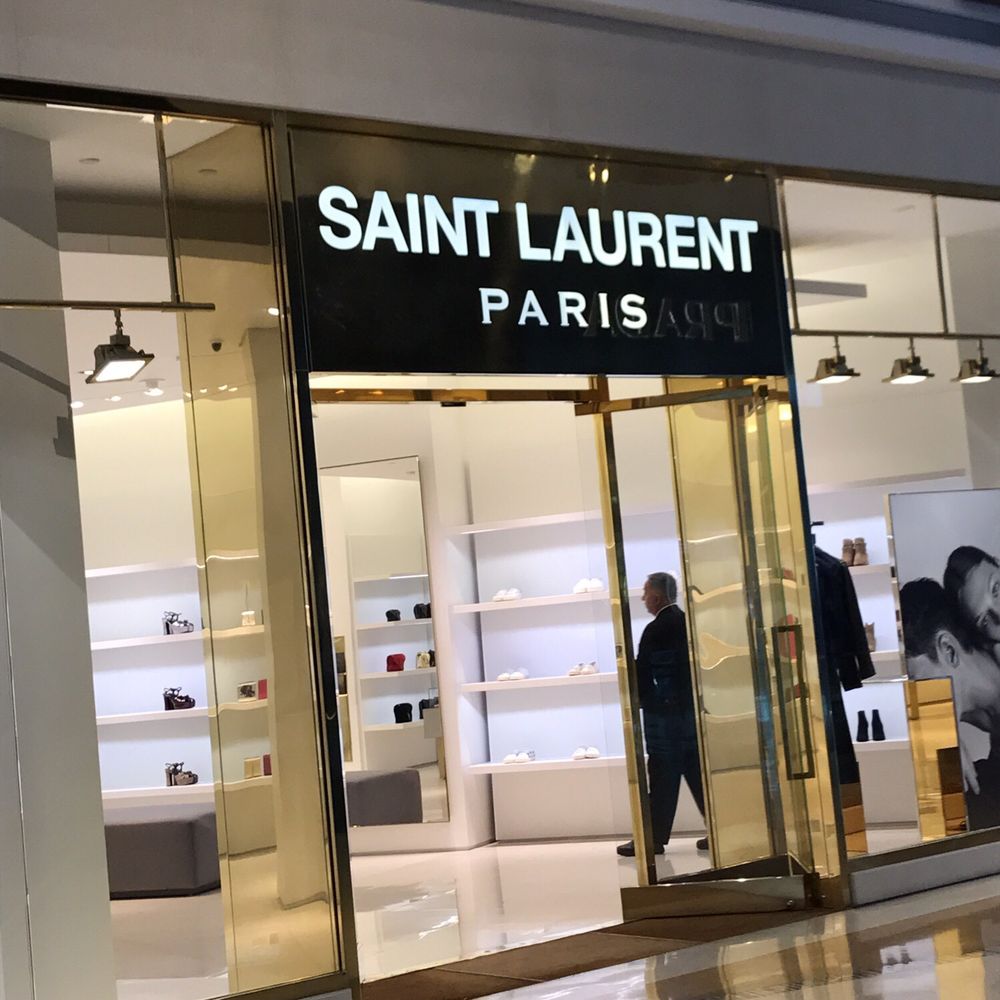 Located on the second level Located on the second level
