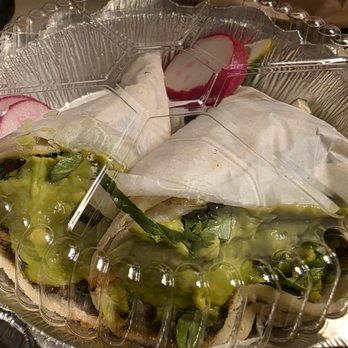 Los Cunados - Los Cunados (Carne Asada Tacos!) - Mexican Near Me - New York, New York Los Cunados - Los Cunados (Carne Asada Tacos!) - Mexican Near Me - New York, New York