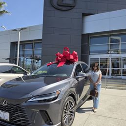 Very happy with our new RX450h! Thank you Monica, and Longo Lexus! Very happy with our new RX450h! Thank you Monica, and Longo Lexus!