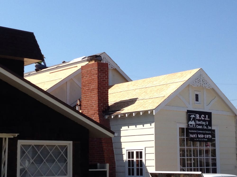 Slide of RCI Roofing