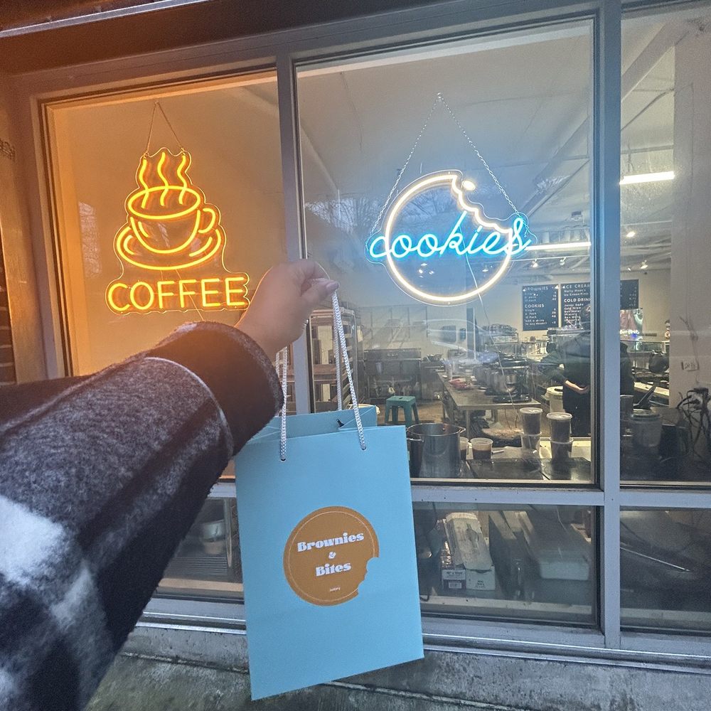 Brownies & Bites - Bakeries Near Me - Seattle, Washington
