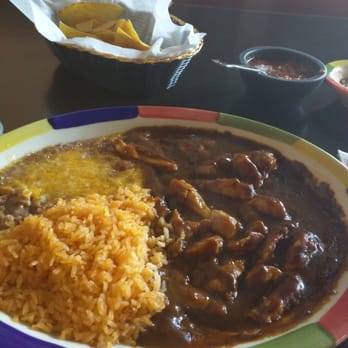 Torero's - Delish chicken molé with beans and rice - Mexican Near Me - Renton, Washington Torero's - Delish chicken molé with beans and rice - Mexican Near Me - Renton, Washington