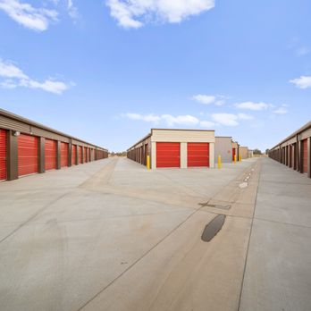 StorQuest Self Storage - Self Storage Near Me - Fresno, California StorQuest Self Storage - Self Storage Near Me - Fresno, California