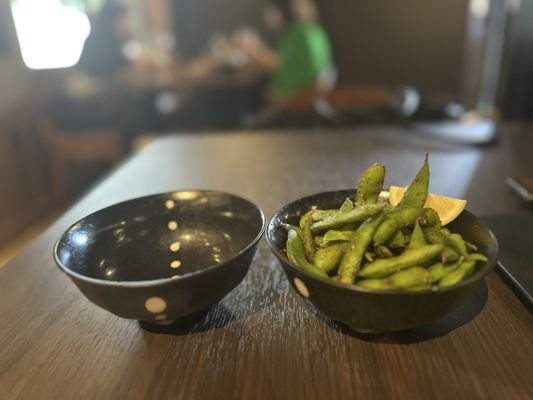 SHō Sushi & Izakaya by null