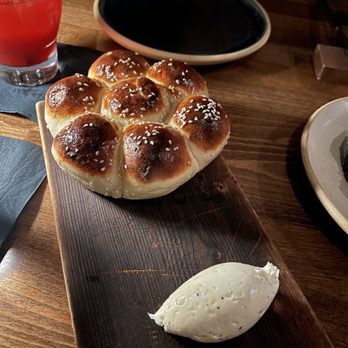 Verse - milk buns sooooo good. - Seafood Near Me - Toluca Lake, California Verse - milk buns sooooo good. - Seafood Near Me - Toluca Lake, California