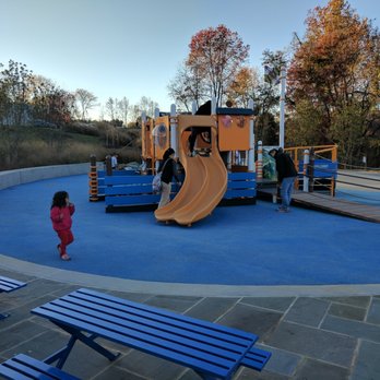 Greenbriar Park - Parks Near Me - Potomac, Maryland