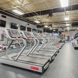 Crunch Fitness - East Windsor