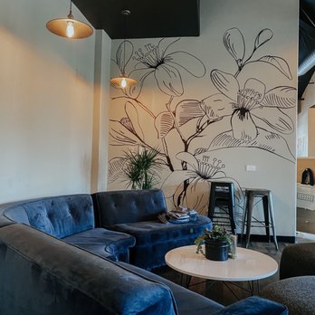 Canvas Coffee - Seating - Coffee & Tea Near Me - Corona, California