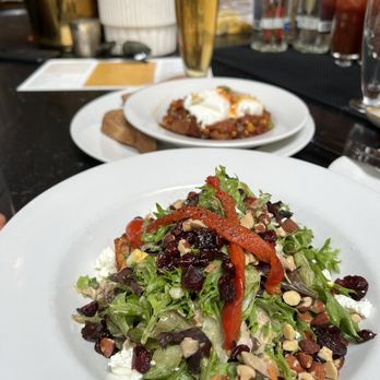 The Perch - Wrightwood Salad - Breweries Near Me - Chicago, Illinois The Perch - Wrightwood Salad - Breweries Near Me - Chicago, Illinois