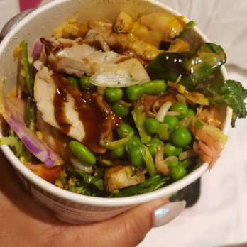Itsu - Japanese Near Me - London, XGL