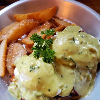 The Brunch Apothecary - Pork belly Benedictine Eggs - Breakfast & Brunch Near Me - Dacula, Georgia