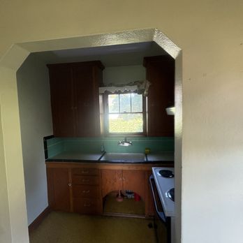 The Cleaning Corner - Cleaned all the details in this kitchen. - Home Cleaning Near Me - Yakima, Washington