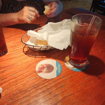 Red Lobster - No plates for biscuits or lemon - Seafood Near Me - Bradenton, Florida