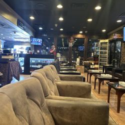 Cigar Castle - Lounge