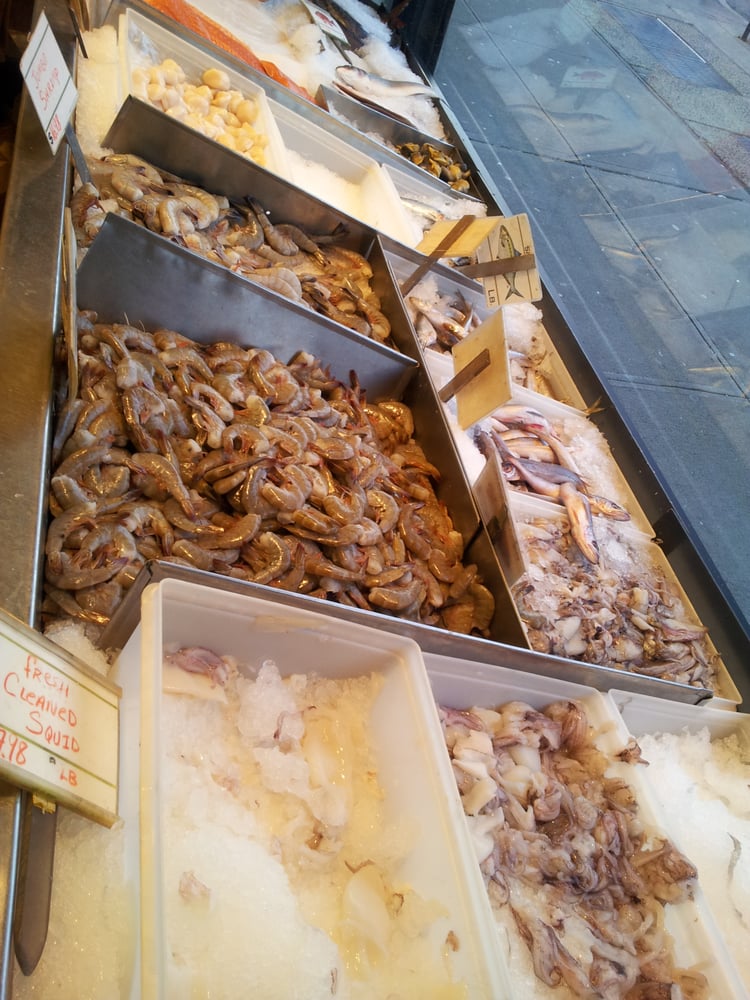 AVENUE U FISH MARKET 28 Reviews Seafood Markets 2704