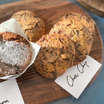 High Road - Cafes Near Me - Dickson, ACT