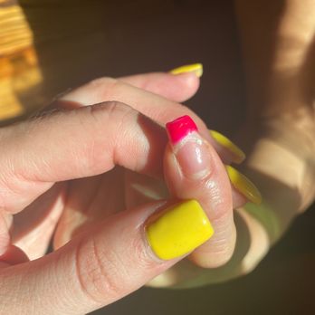 The Nails Bar - Nail Salons Near Me - El Paso, Texas