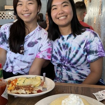 Moke's Bread & Breakfast - Breakfast & Brunch Near Me - Kailua, Hawaii Moke's Bread & Breakfast - Breakfast & Brunch Near Me - Kailua, Hawaii