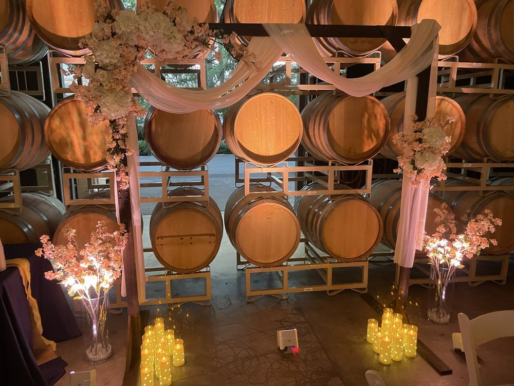 Two Vintners + Covington Cellars at The Vault Logo