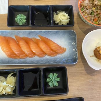 Las Vegas Sushi - Japanese Near Me - Fort Lee, New Jersey