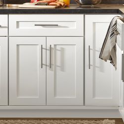 CF Cabinet - white shakers