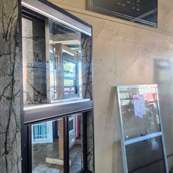 Medina's Glass & Windows