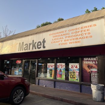 The Austinite Market - Barton Springs - storefront - Grocery Near Me - Austin, Texas The Austinite Market - Barton Springs - storefront - Grocery Near Me - Austin, Texas