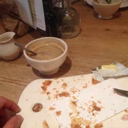 Le Pain Quotidien - Echt een grot tas koffie en lekker croissant . Te doen . Voor eerste keer hier en binnenkort word uitgebreid de zaak !!!