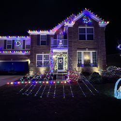 Gabriel’s Cleaning Services - Holiday Lights