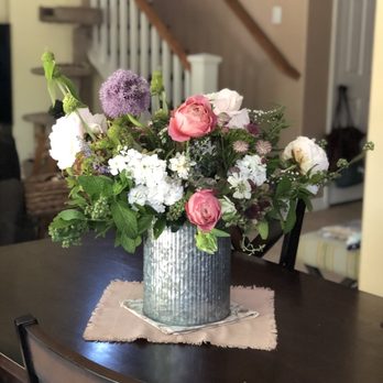 White Fig Designs - Beautiful bouquet! - Florists Near Me - Newhall, California