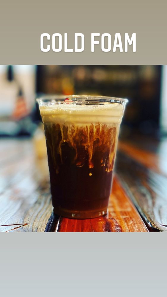 Stomping Grounds Coffeehouse Logo