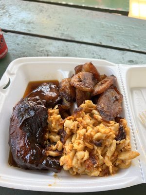 Kelly's Jamaican Foods by null