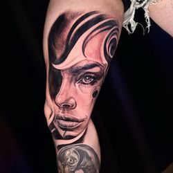 Dark Horse Art Studio