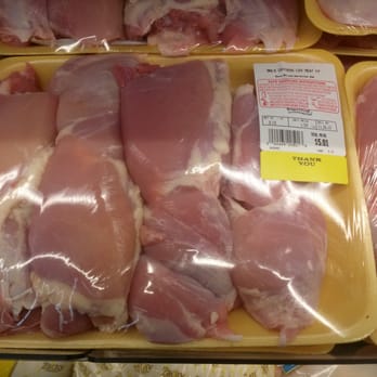 Smart & Final Extra! - Decent price on boneless skinless chicken thighs - Grocery Near Me - Moreno Valley, California