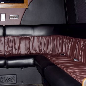 Cleveland Corporate Limousine Services - Limos Near Me Cleveland Corporate Limousine Services - Limos Near Me