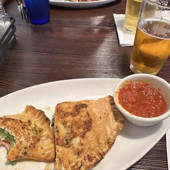 Zeppe's Bistro & Pizzeria - Deluxe Calzone - Pizza Near Me - Hudson, Ohio Zeppe's Bistro & Pizzeria - Deluxe Calzone - Pizza Near Me - Hudson, Ohio