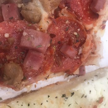 Mama's Pizza - Pizza Near Me - New York, New York Mama's Pizza - Pizza Near Me - New York, New York